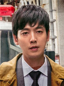 韩泰柱(郑敬淏 饰)