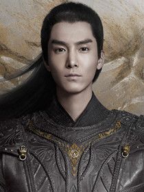 秦问天(盛一伦 饰)