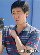 三七撞上二十一演员王千源剧照