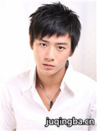 神精学妹演员曾乙同剧照