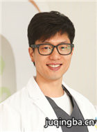 儿科医生演员凌潇肃剧照