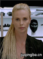 速度与激情8演员查理兹·塞隆剧照