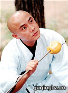 机灵小不懂演员张卫健剧照