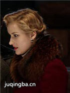 女子特战队演员喜莲娜剧照