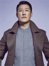 郝士成(于震 饰)