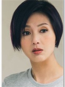 蓝飞(杨千嬅 饰)