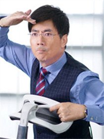 王大成(范明 饰)