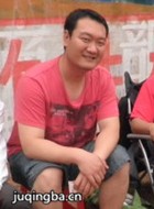乡里彩虹城里雨演员寒青剧照