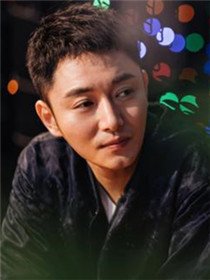 林杰(李东学 饰)