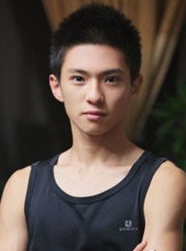 旭日(原岛大地 饰)