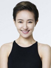 熊顿(焦俊艳 饰)