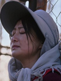 大妮(孙萍丽 饰)