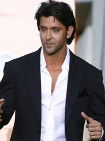 罗汉(赫里尼克·罗斯汉 饰)