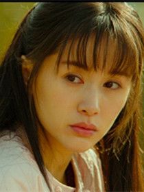 春荣(王子文 饰)