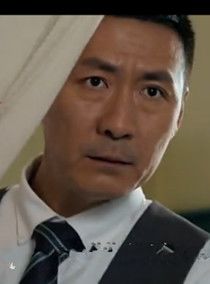 苏文(张子健 饰)