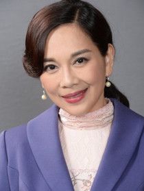 祖迪费查(陈松伶 饰)