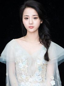 阮棠(马倩倩 饰)