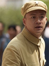 萨文泊(李东恒 饰)
